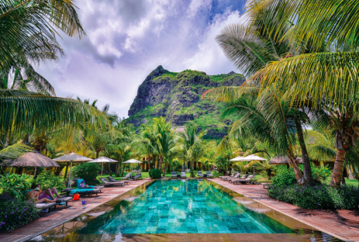 Хотел Beachcomber Dinarobin Hotel Golf & SPA 5*
